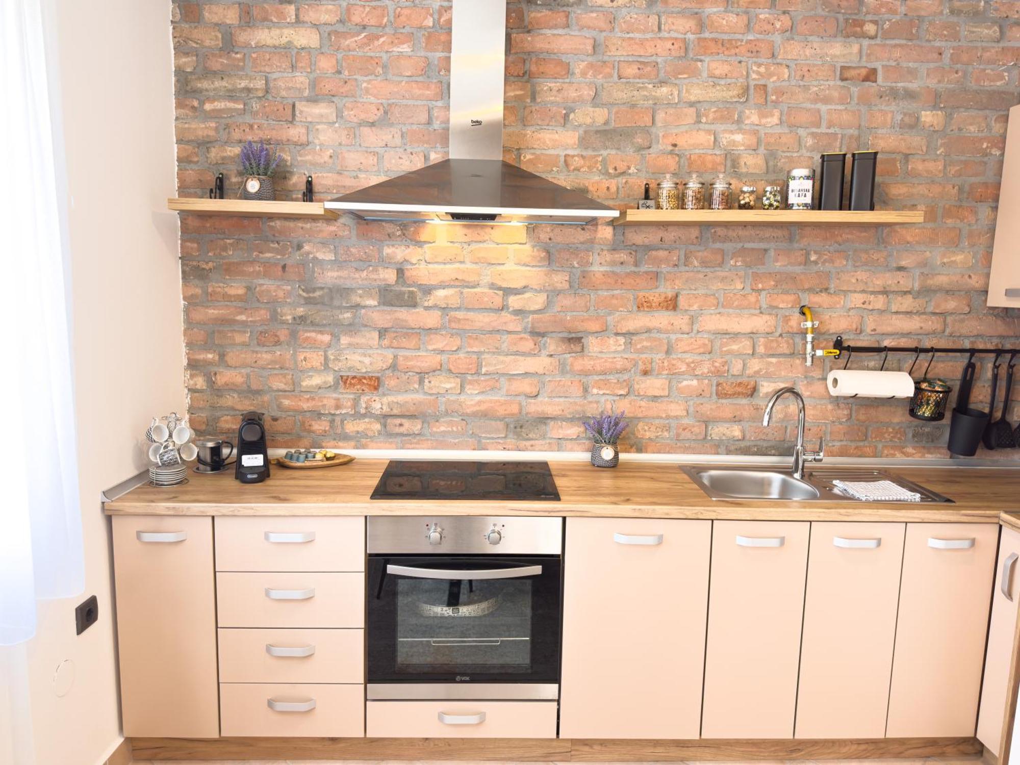 Luxurious And Cosy Brick Apartment - Free Private Parking SJJ Exterior photo